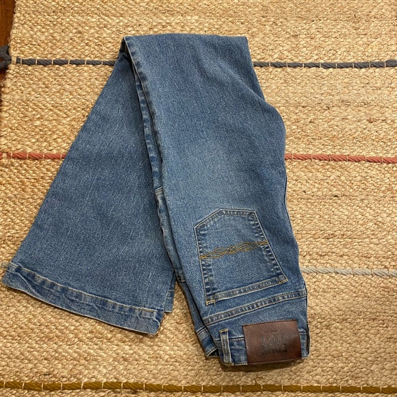 Frye Flare Jeans WOMENS size 25 - Picture 2 of 12